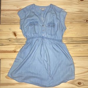 Motherhood Maternity shirt.